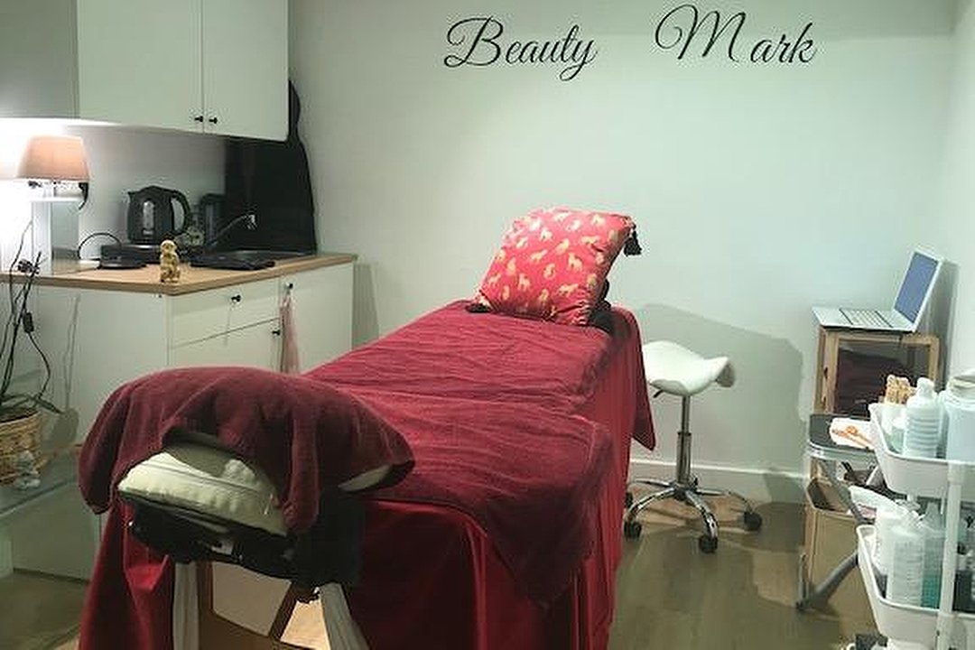 Beauty on sale mark salon