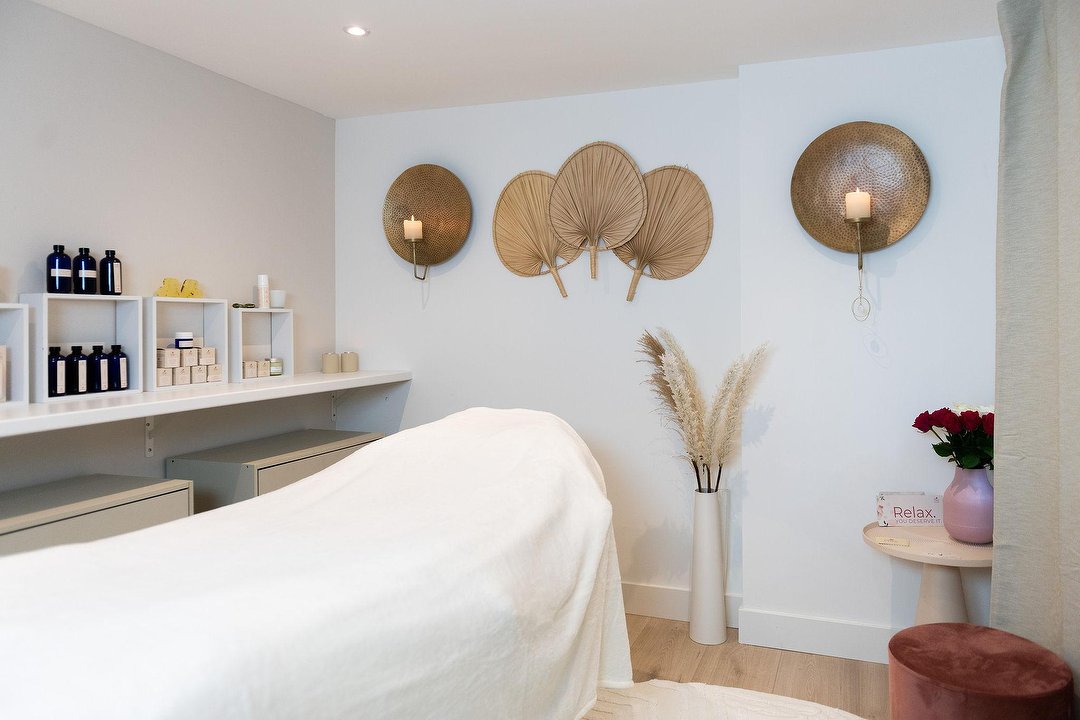 Pure Natural Cosmetics skin care Spa, Amstelveen, Noord-Holland