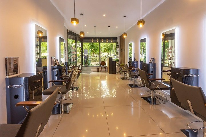 Tila Hair Studio - Coiffure West Hamstead - Photo de galerie - OneBooking