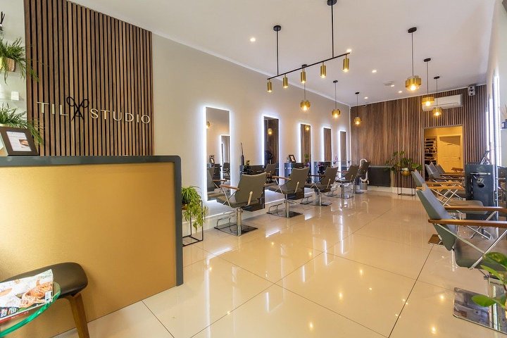 Tila Hair Studio - Coiffure West Hamstead - Photo de galerie - OneBooking