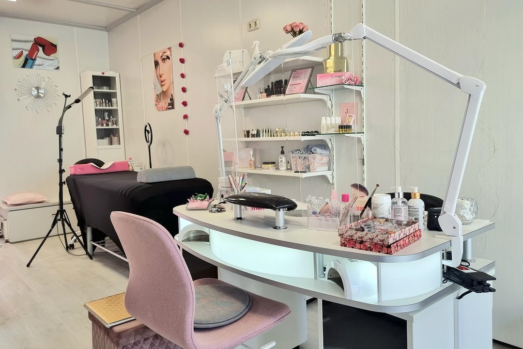 Lash & Nail Room, Eckenheim, Frankfurt am Main