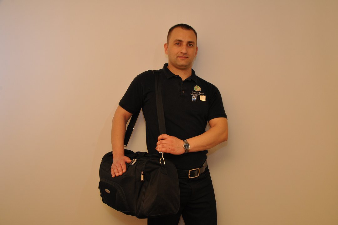 Weybridge Mobile Massage, Byfleet, Surrey