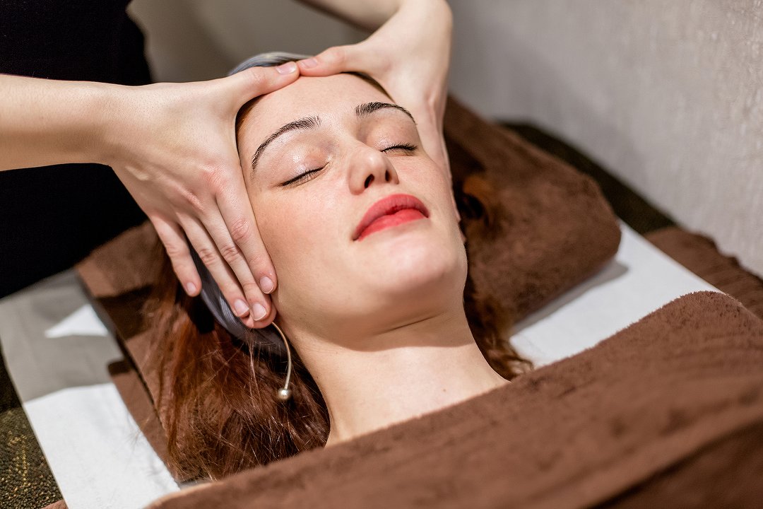 Unity Thai Massage & Beauty, Reigate, Surrey