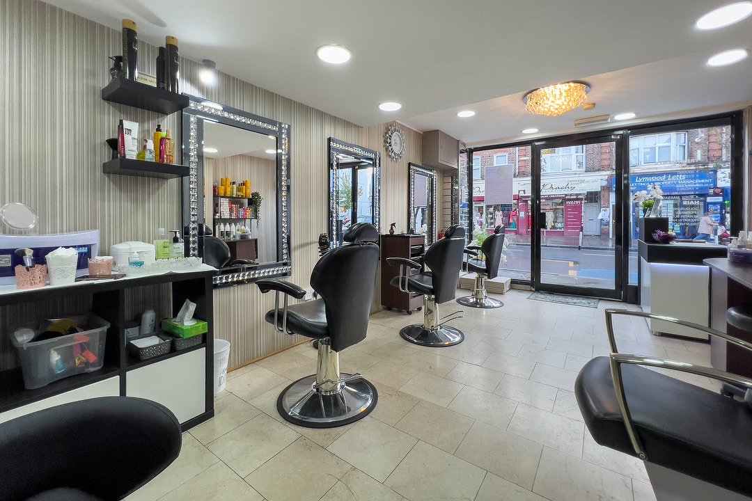 DIIVA Hair & Beauty, Tooting, London