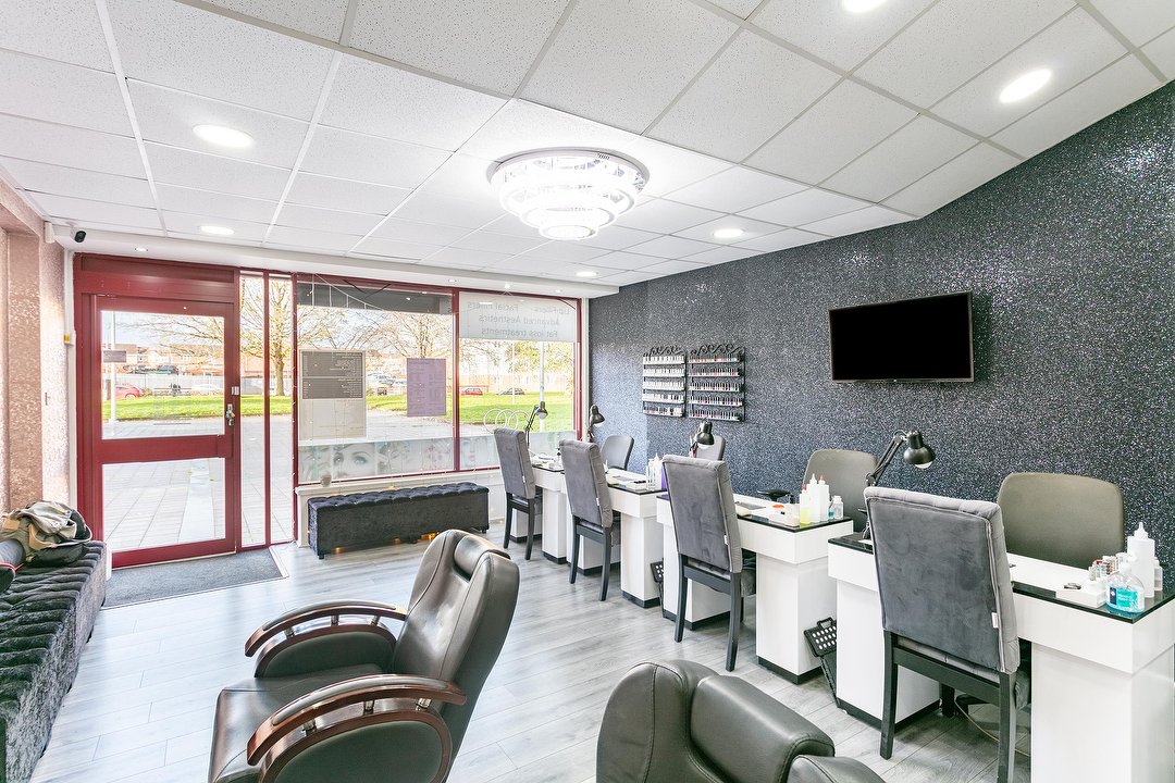 Ella Nails & Beauty Beauty Salon in King's Park, Glasgow Treatwell
