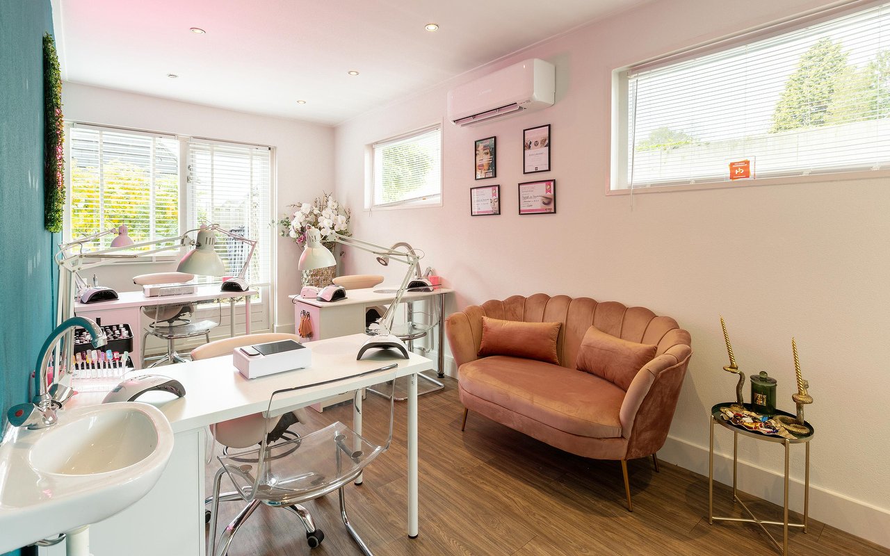 Interieur van Beauty Bar Arnhem in Arnhem