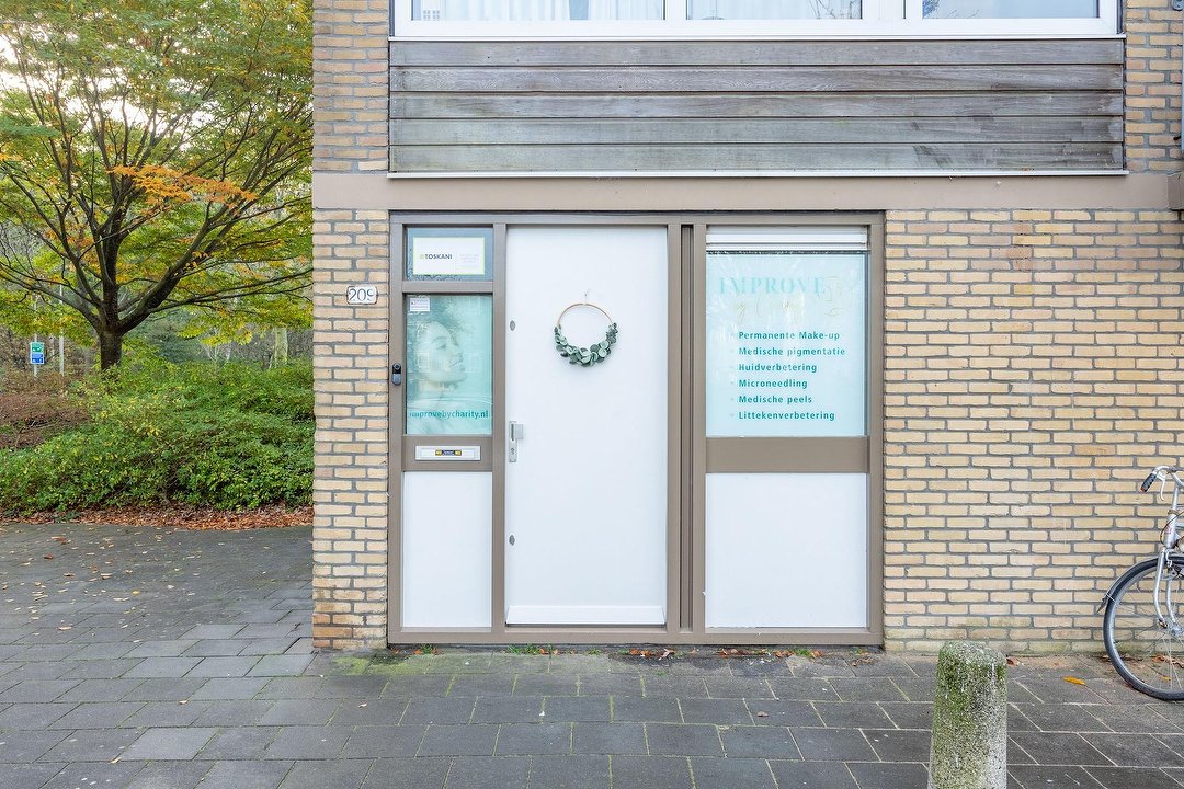 IMPROVE by Charity, Van der Hooplaan, Noord-Holland