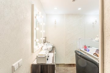 Grožio studija Šarkuvos gatvė