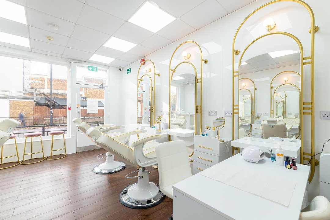 Taz’s Beauty Brows & Nails, Brentwood, Essex