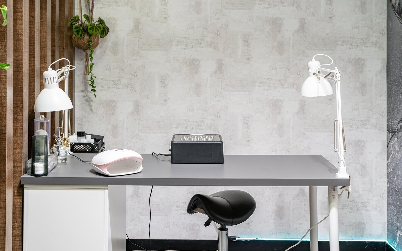 Top 20 places for Afro Hairdressing in Amsterdam Treatwell