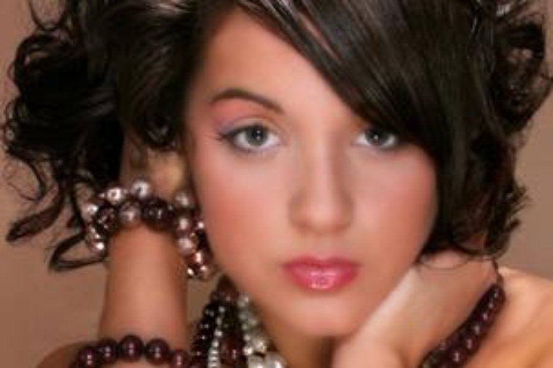 Fiona Povey Hair Salon, Berkshire