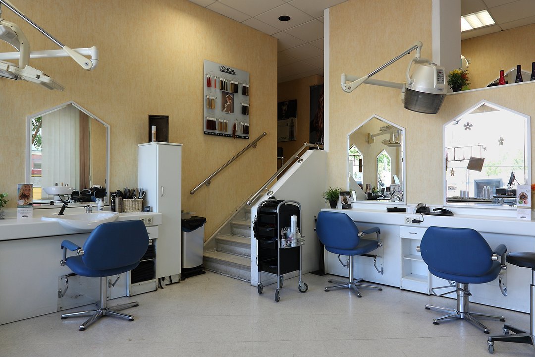 Ohmen Friseure - Charlottenburger Straße, Weißensee, Berlin