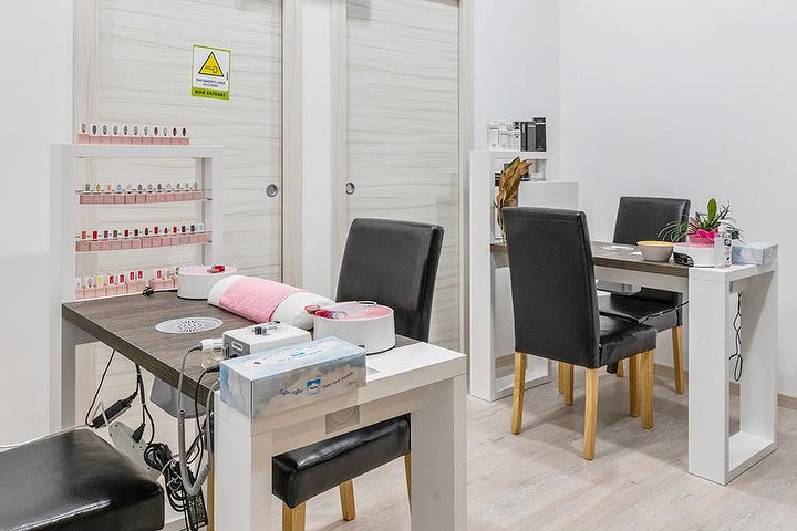 Scegli tra 5 saloni che offrono massaggi sportivi a Parma
