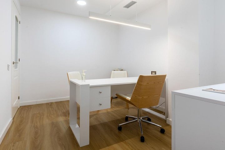 Noemí Clerch Centro Médico Estético - Sourcils & cils Lleida - Photo de galerie - OneBooking