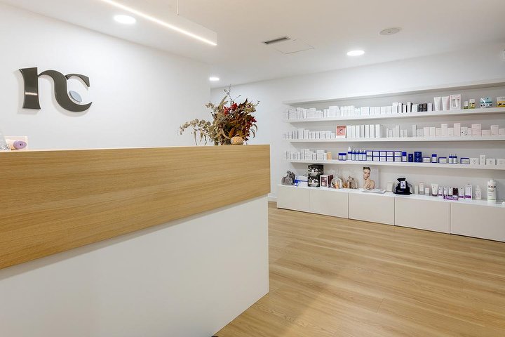 Noemí Clerch Centro Médico Estético - Sourcils & cils Lleida - Photo de galerie - OneBooking