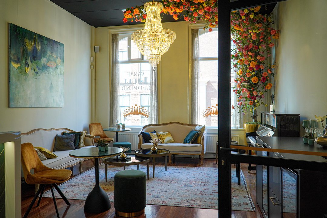 Blue Diamonds Health & Beauty Club, Noordeinde, Den Haag