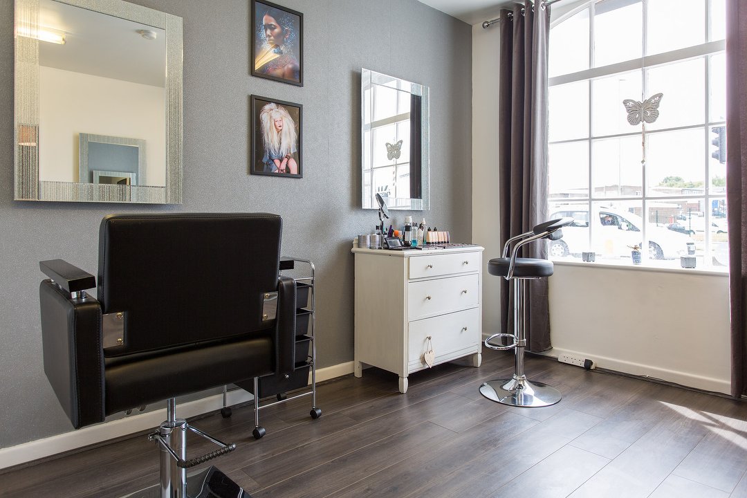 Emma Louise Makeup Studio, Farsley, Leeds