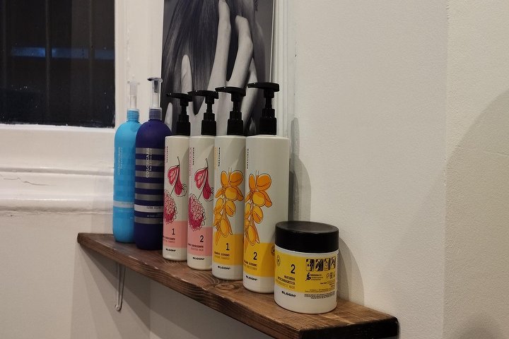 Bottega Hair Salon - Coiffure London - Photo de galerie - OneBooking