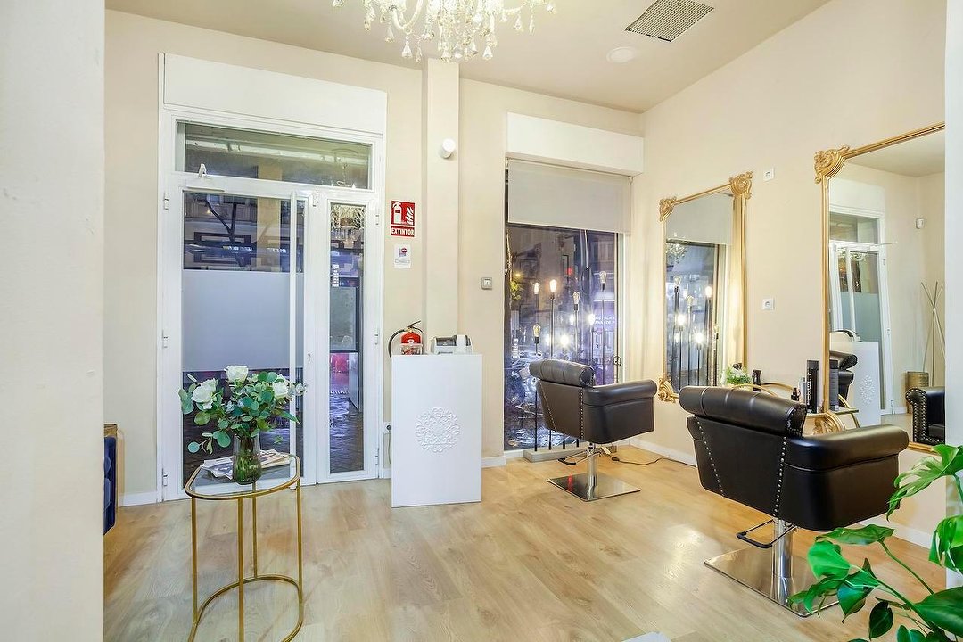 Peluqueria Mujeres, Pacífico, Madrid
