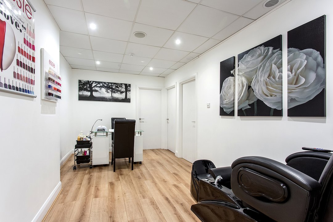 Beauty at Essensuals, Holloway, London