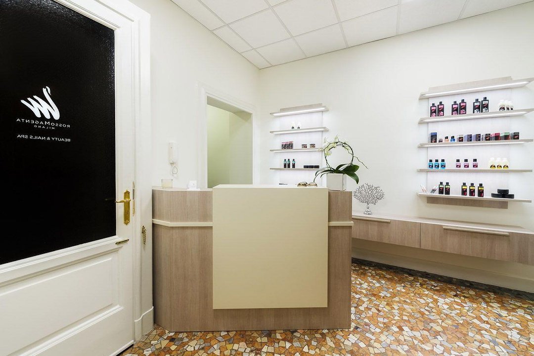 Rosso Magenta, San Vittore, Milano