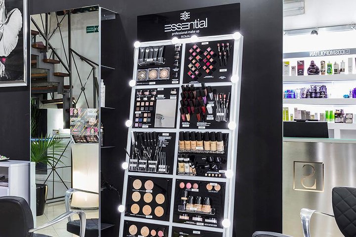 Cosmopolitan® - Coiffure Torino - Photo de galerie - OneBooking
