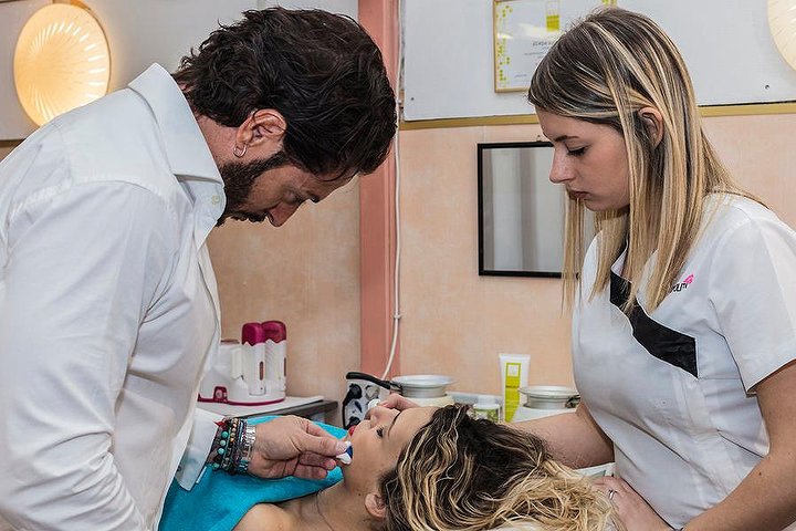 Cosmopolitan® - Coiffure Torino - Photo de galerie - OneBooking
