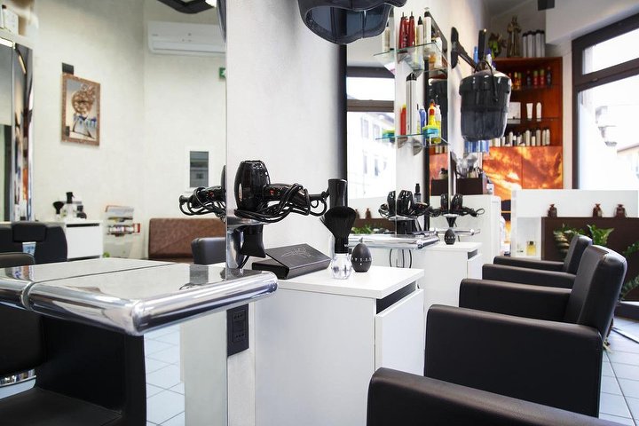 Shine Hair Fashion - Coiffure Firenze - Photo de galerie - OneBooking