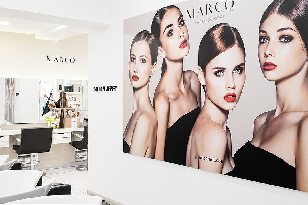 Marco Parrucchieri, Centro storico, Bologna