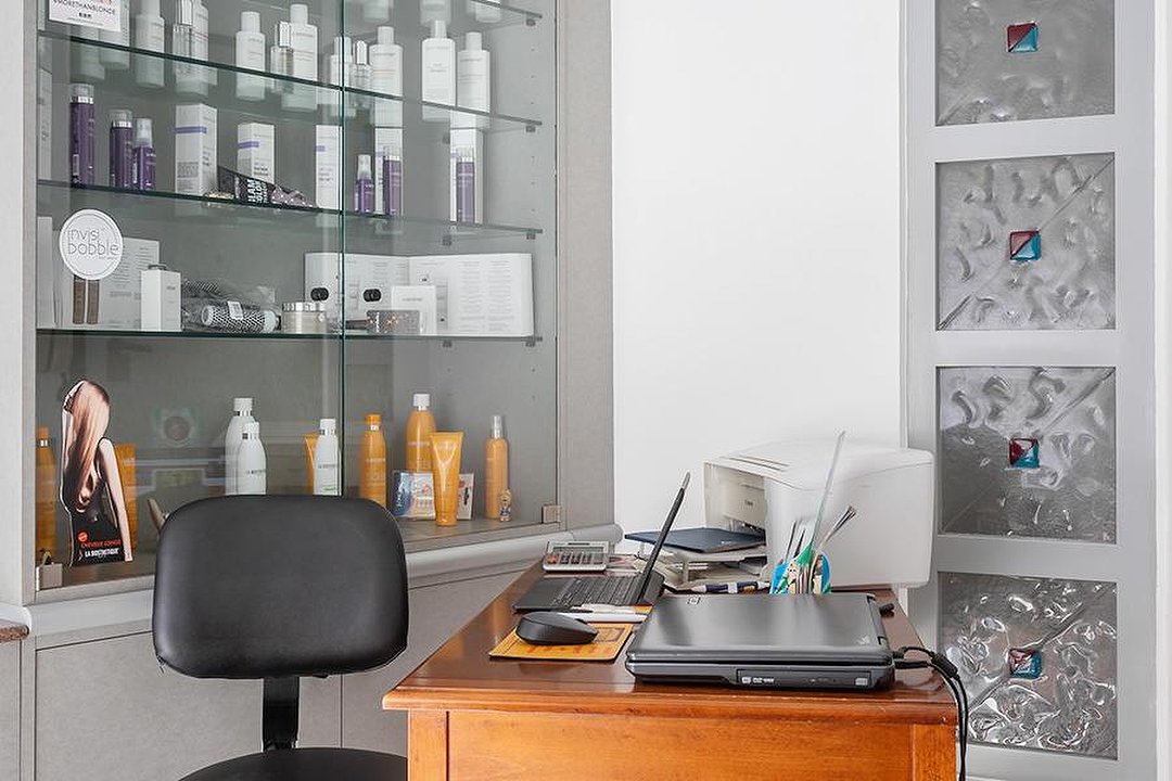 Martina Arisci Hair Artist , Genneruxi, Cagliari