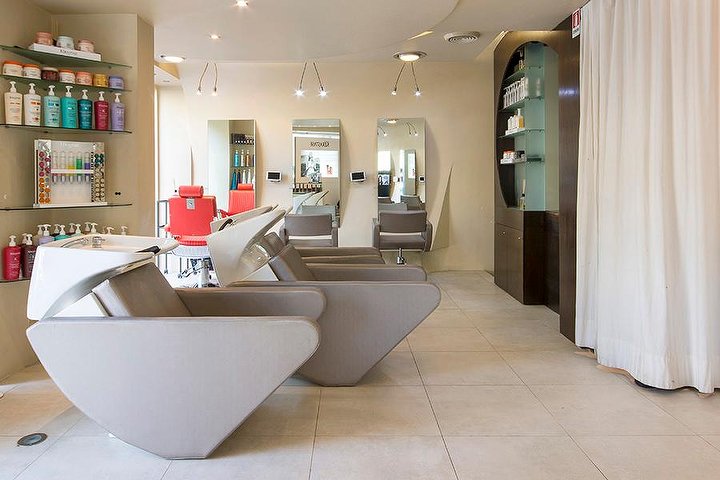 Momy Hair Fashion - Coiffure Firenze - Photo de galerie - OneBooking