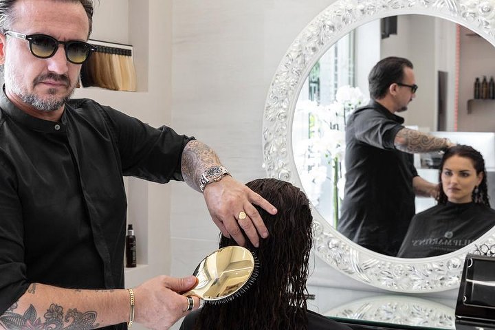 Gianni Pazzi Hair Designer - Coiffure Arzano - Photo de galerie - OneBooking
