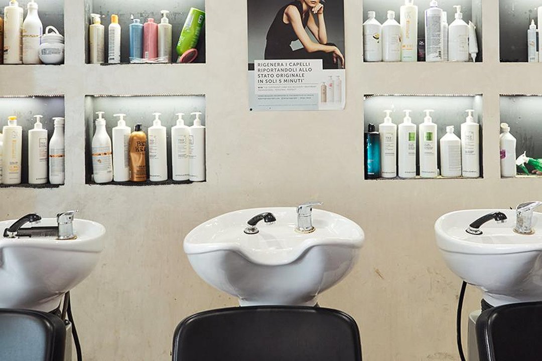 Alessio Viscontini Hair Couture, Torrevecchia, Roma