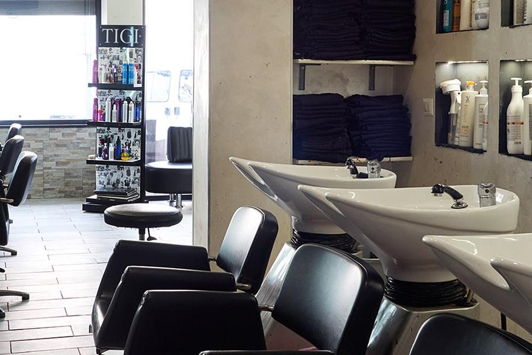 Alessio Viscontini Hair Couture, Torrevecchia, Roma