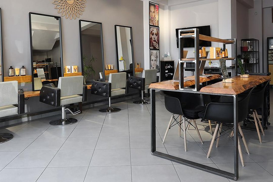 Dolce Diva Parrucchieri, Peloro, Messina