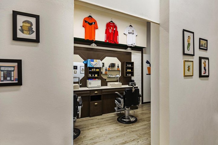 Oir Barber shop Milano Moscova - Barbier Milano - Photo de galerie - OneBooking