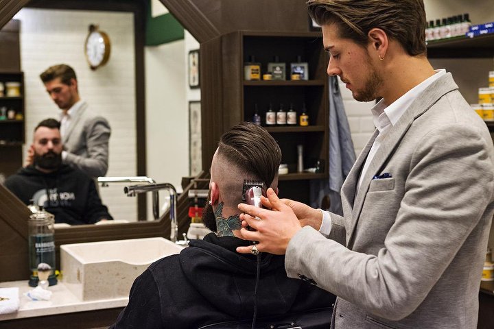 Oir Barber shop Milano Moscova - Barbier Milano - Photo de galerie - OneBooking