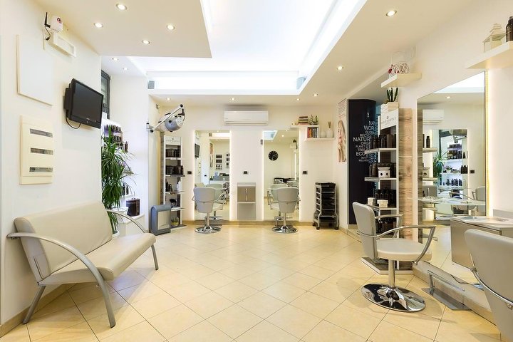 Mario Rossi Parrucchiere - Coiffure Napoli - Photo de galerie - OneBooking