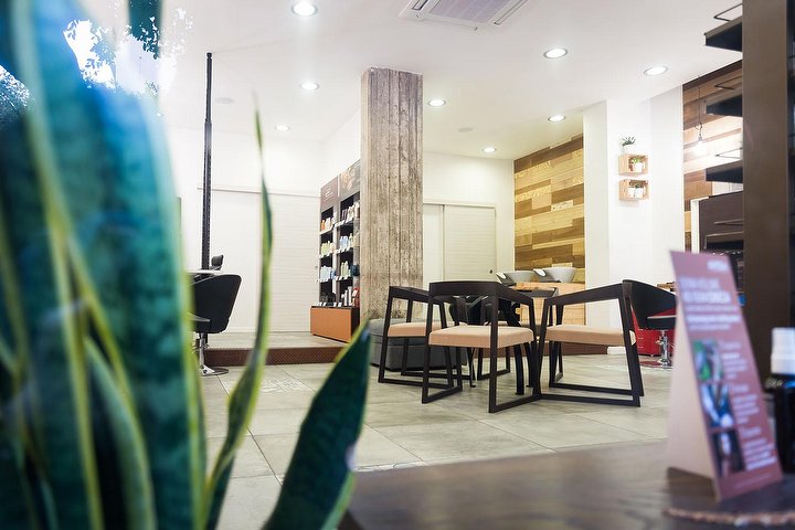 Whaù  - Coiffure Palermo - Photo de galerie - OneBooking