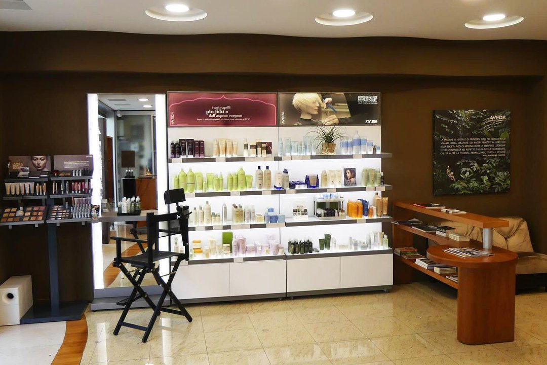 Tonio & Gina Parrucchieri - Galatone, Puglia