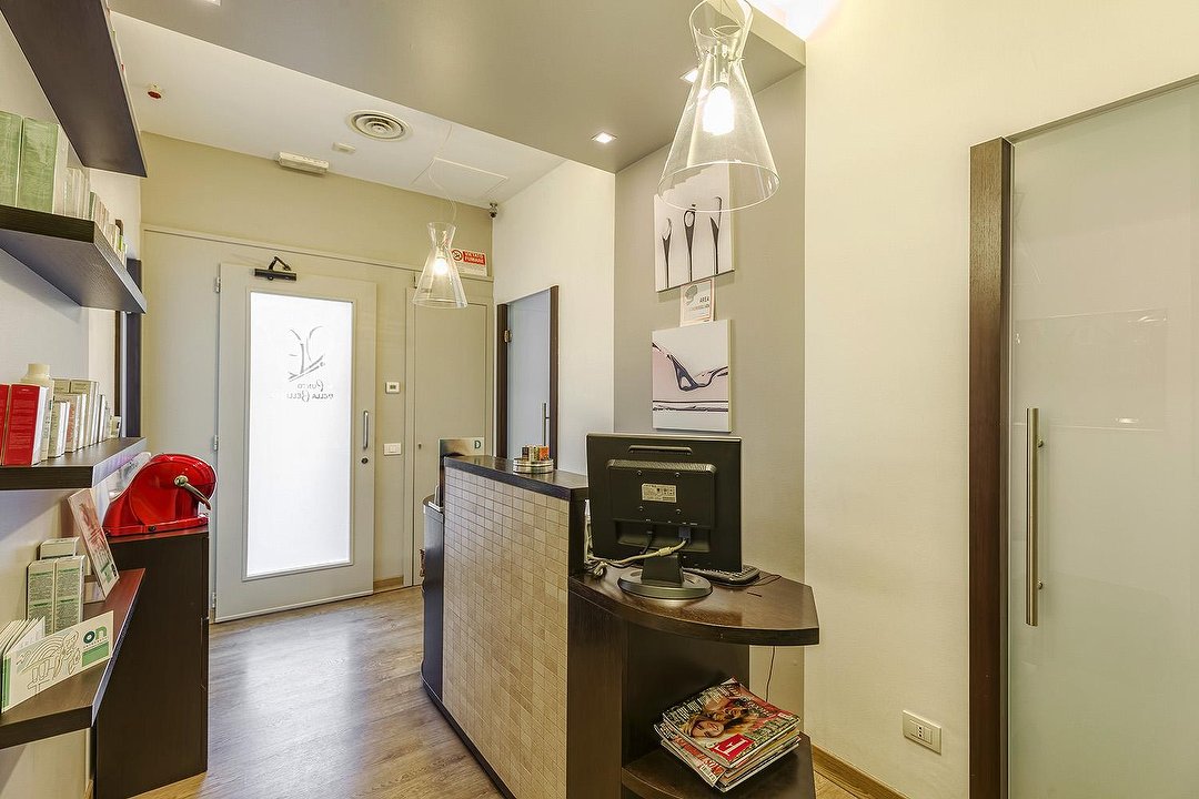 Il Punto della Bellezza, Porta Magenta, Milano