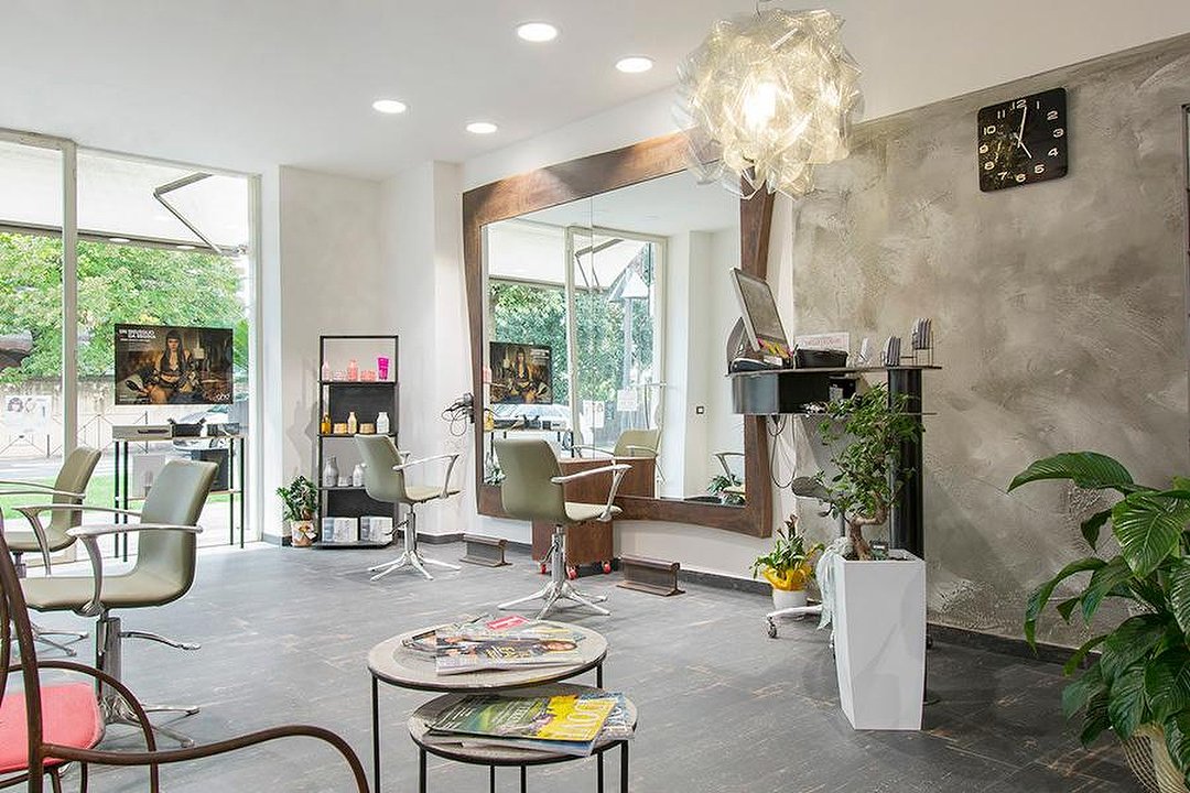 COSMO Disegna i Tuoi Capelli, Toscana