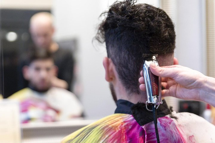 Infinity Hairstylists - Coiffure Milano - Photo de galerie - OneBooking