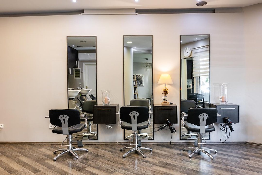 Christine Hairstyle Salon, Vrilisia, Αττική