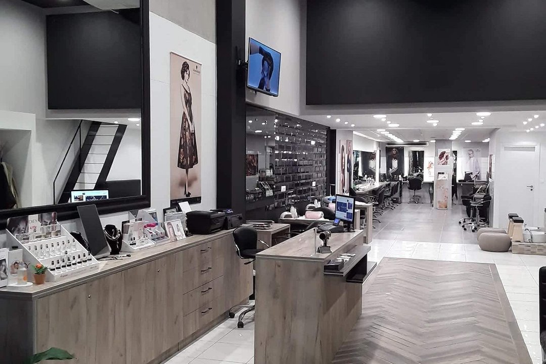 Artisan Hair & Beauty Studio, Kentro Thessalonikis, Θεσσαλονίκη
