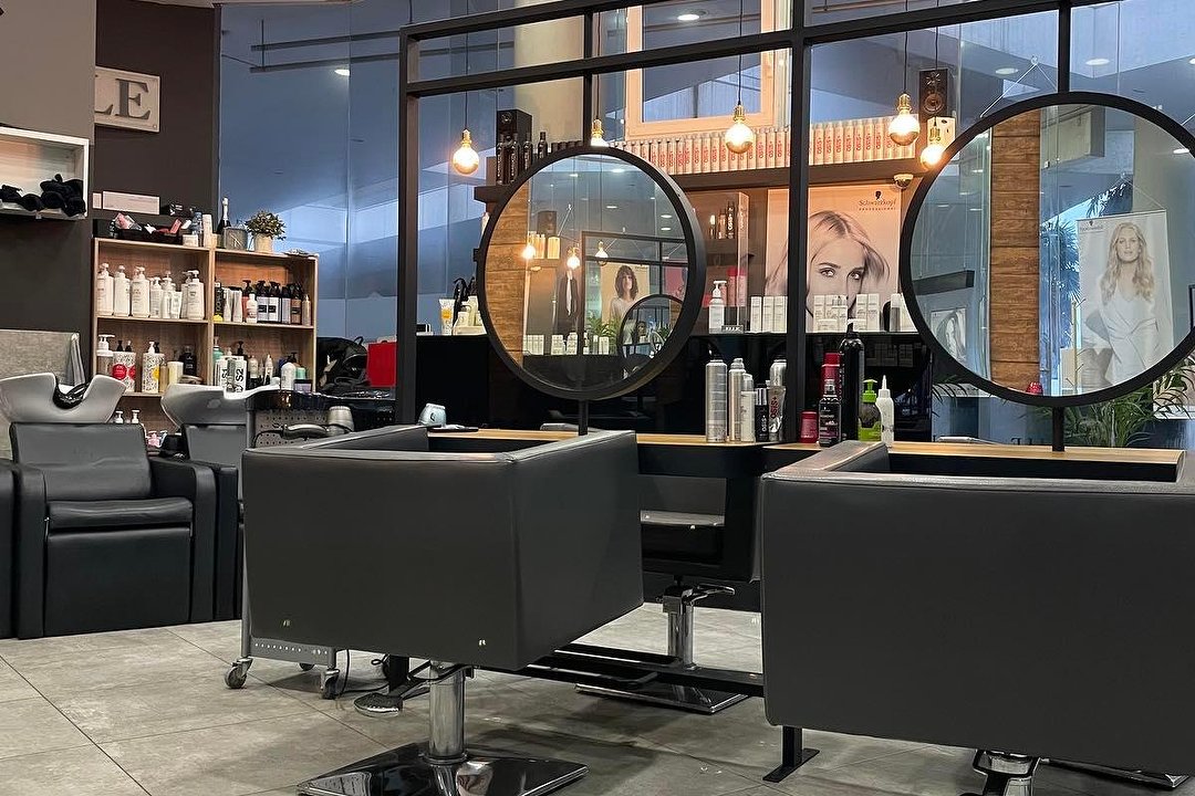 Elle Luxury Hair, Kentro Thessalonikis, Thessaloniki