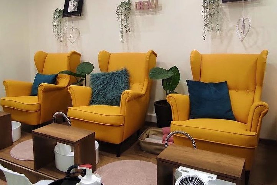 Zebra'S Nails & More Κέντρο Ομορφιάς σε Kentro, Thessaloniki Istoriko