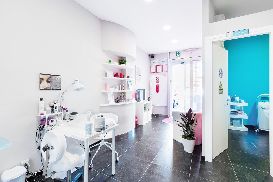 MR ADVANCED AESTHETICS, Giardino di Roma, Roma