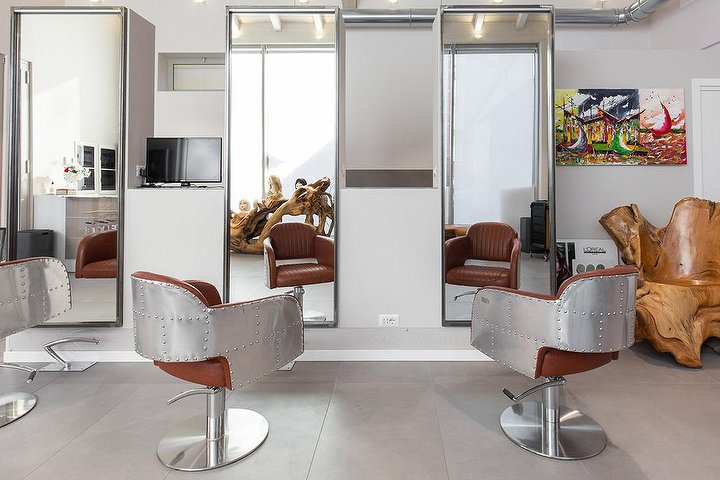 Haleh Beauty Lab - Parrucchiere Estetica Solarium - Coiffure Parma - Photo de galerie - OneBooking