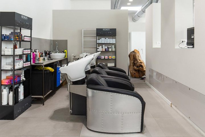 Haleh Beauty Lab - Parrucchiere Estetica Solarium - Coiffure Parma - Photo de galerie - OneBooking